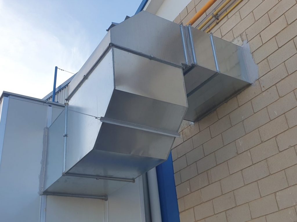 instalaciones-de-conductos-de-chapa-abcon